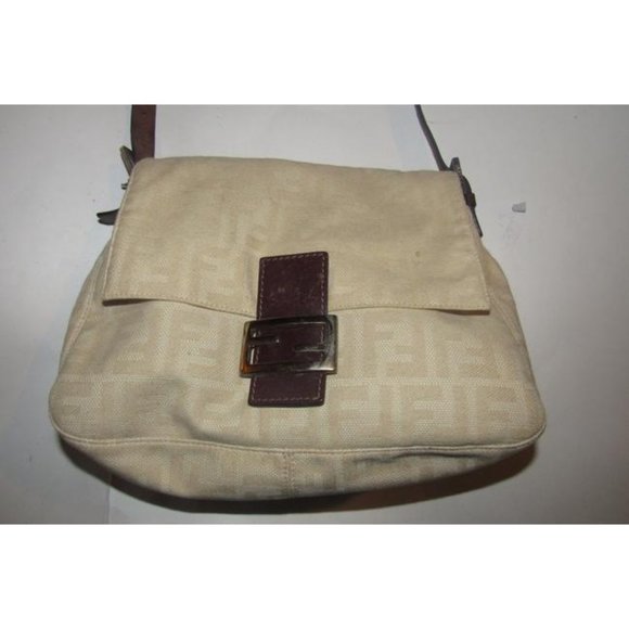 Fendi Mamma Zucca Style Shoulder Purse F Logo Print In Shades Of Tan Canvas - Picture 7 of 11